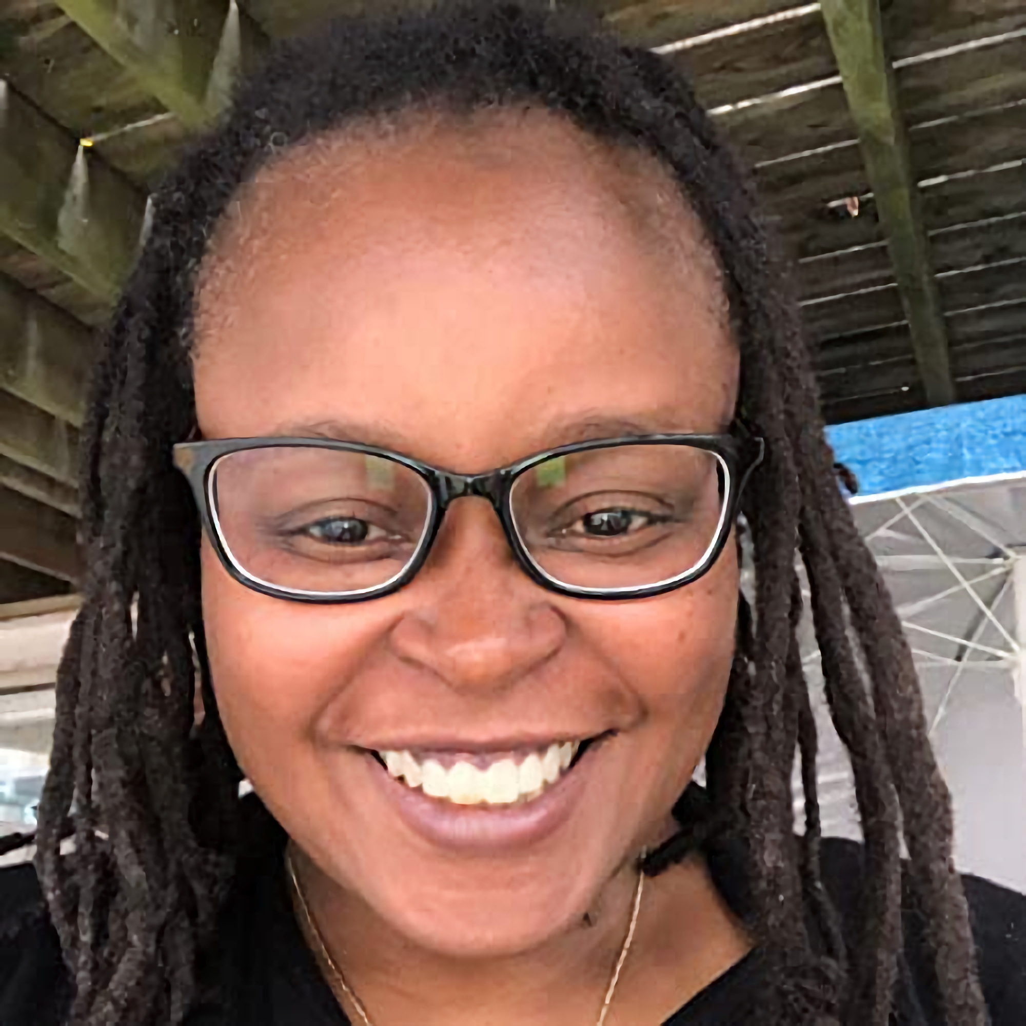 Donna Kakonge - How to Turn Your Writing Career into Journalism episode artwork